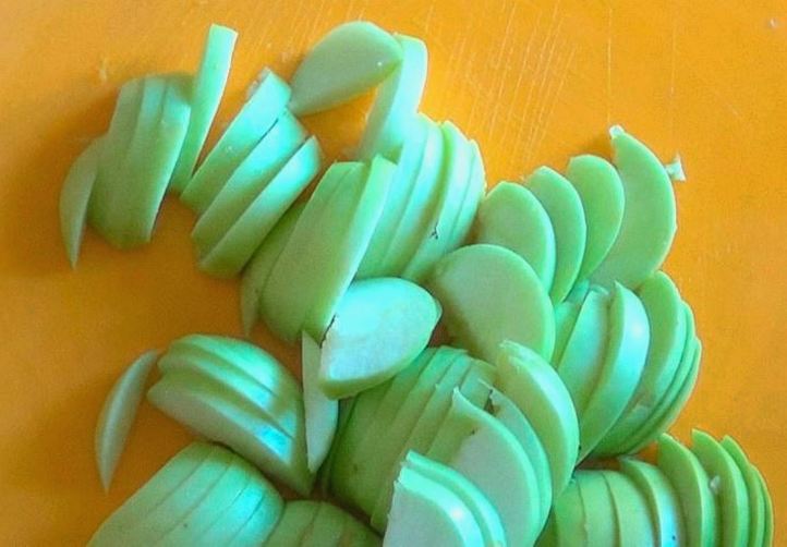 Прозрачное варенье из яблок дольками с лимоном на зиму Прозрачное варенье из яблок дольками с лимоном на зиму