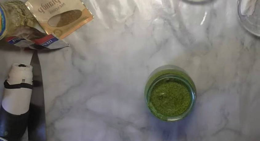 Соус из кинзы с чесноком на зиму Соус из кинзы с чесноком на зиму