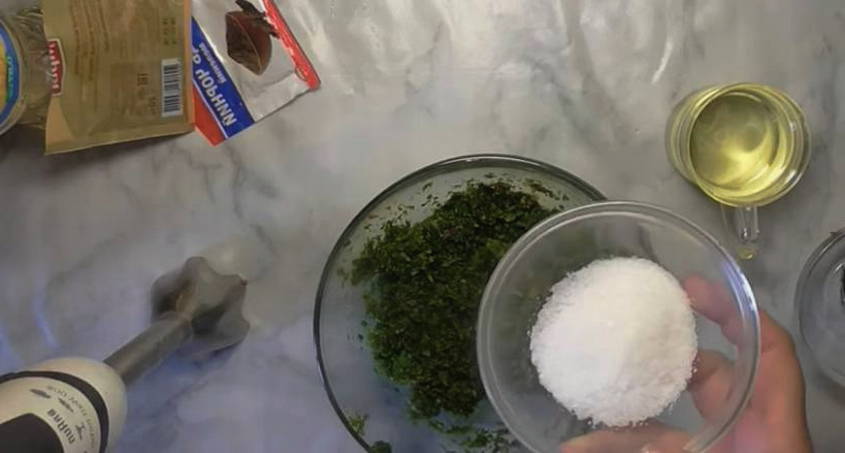 Соус из кинзы с чесноком на зиму Соус из кинзы с чесноком на зиму
