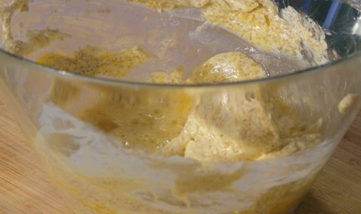 Пирог с консервированными персиками Пирог с консервированными персиками