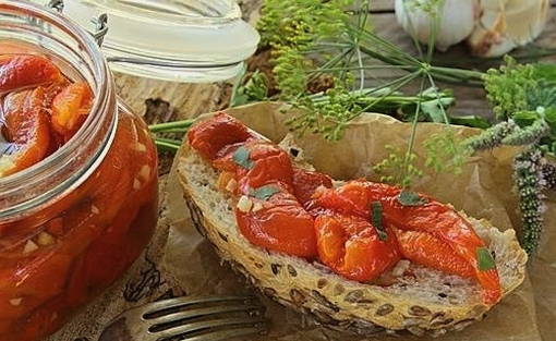 Печеный перец на зиму в банках Печеный перец на зиму в банках