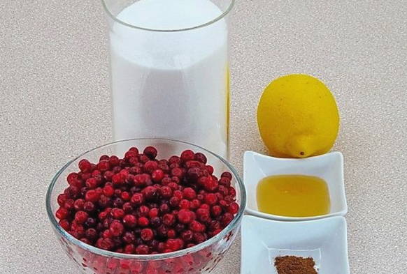 Варенье из брусники Варенье из брусники