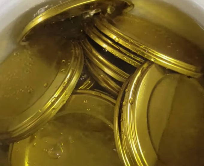 Запеченный перец с чесноком без стерилизации на зиму в банках