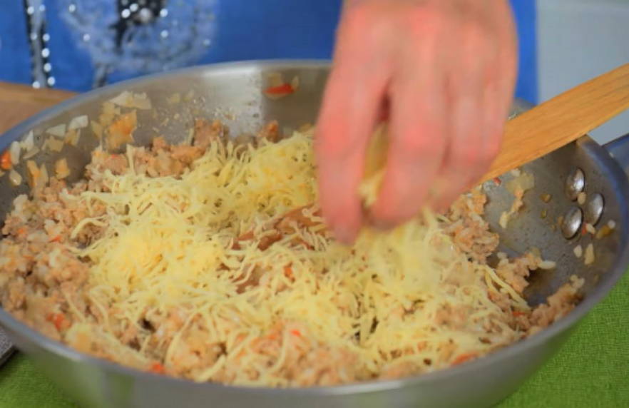 Рулетики из баклажанов с мясом