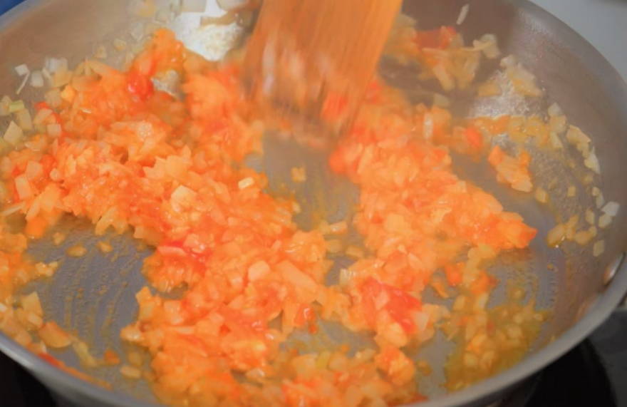 Рулетики из баклажанов с мясом