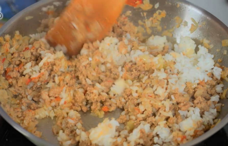 Рулетики из баклажанов с мясом