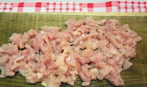 Рулетики из баклажанов с курицей Рулетики из баклажанов с курицей