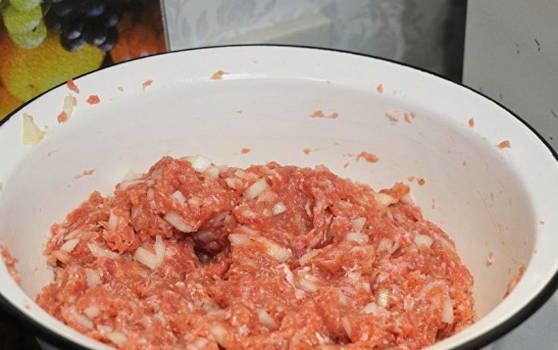 Рулетики из баклажанов с фаршем в духовке