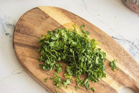 Салат с баклажанами и грецкими орехами