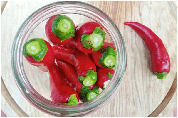 Острый маринованный перец с медом и уксусом на зиму Острый маринованный перец с медом и уксусом на зиму