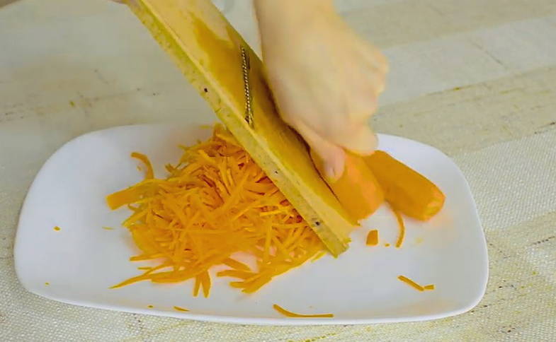 Салат из сырых кабачков Салат из сырых кабачков