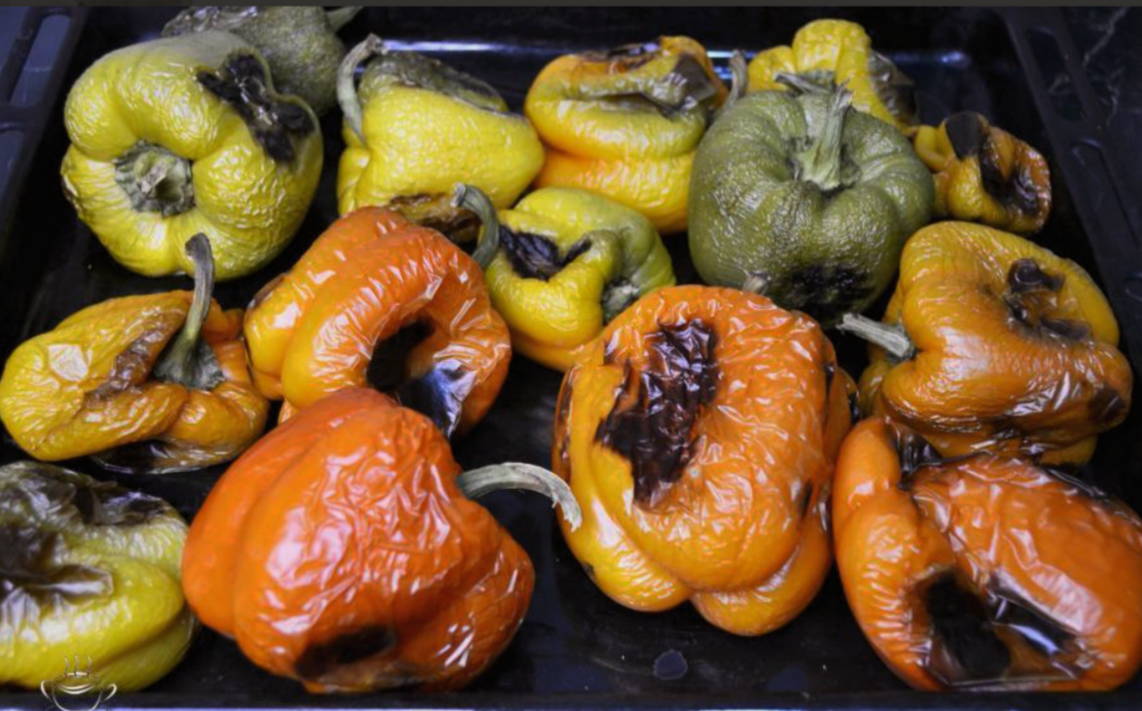 Запеченный перец с чесноком и маринадом в духовке на зиму Запеченный перец с чесноком и маринадом в духовке на зиму