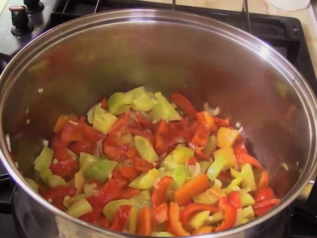 Болгарский перец в маринаде с маслом на зиму