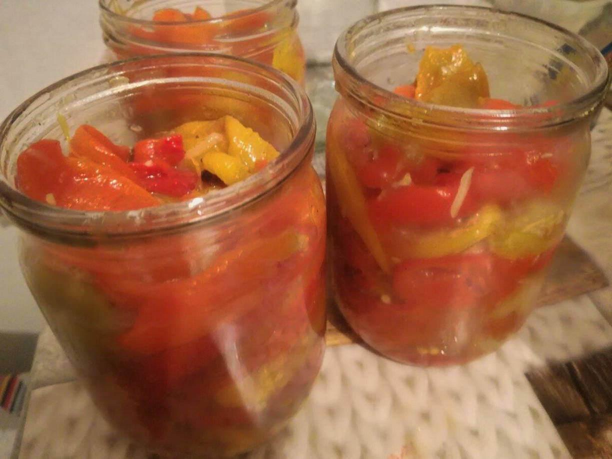 Болгарский перец в маринаде с маслом на зиму