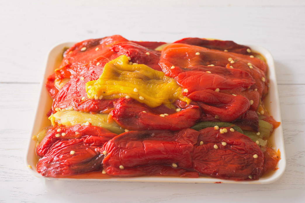 Маринованный болгарский перец, запеченный на зиму