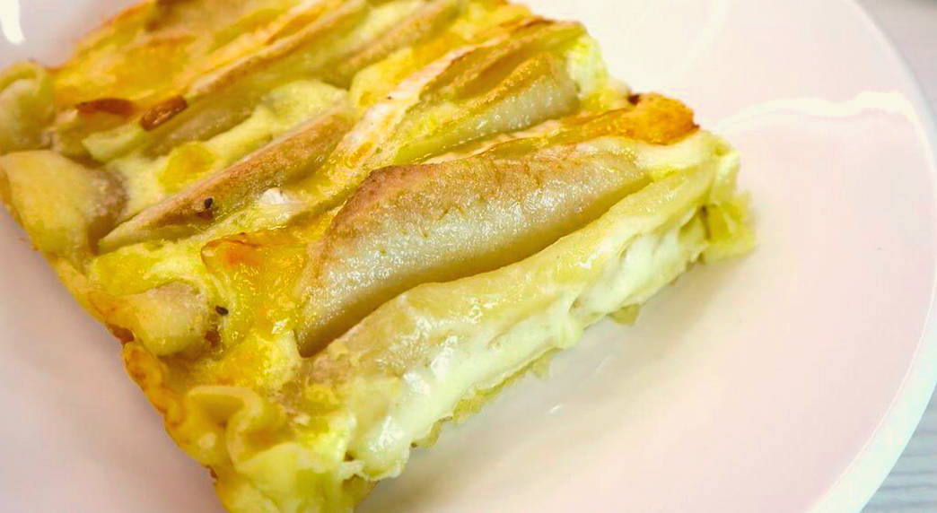 Пирог с грушей и сыром бри Пирог с грушей и сыром бри