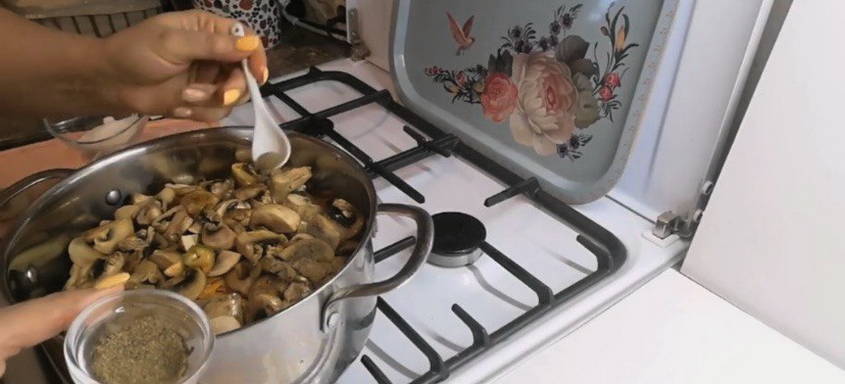 Фасоль с грибами на зиму в банках Фасоль с грибами на зиму в банках