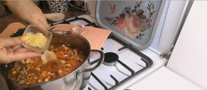 Фасоль с грибами на зиму в банках Фасоль с грибами на зиму в банках