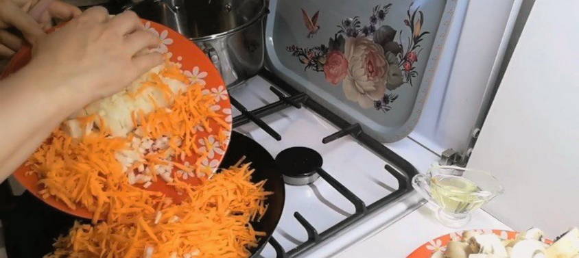 Фасоль с грибами на зиму в банках Фасоль с грибами на зиму в банках