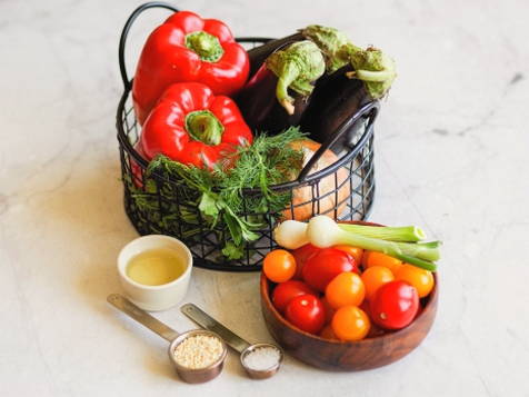 Баклажаны с перцем на сковороде