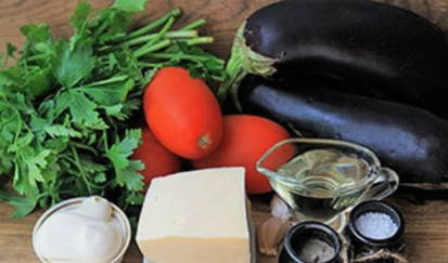 Жареные баклажаны с чесноком и сыром на сковороде Жареные баклажаны с чесноком и сыром на сковороде