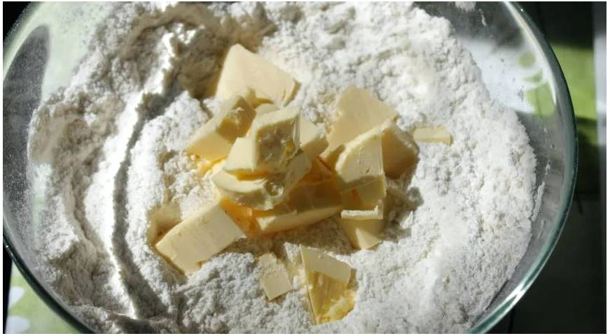 Булочки с клубникой Булочки с клубникой