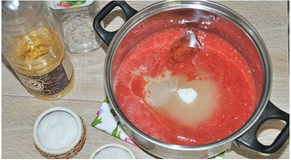 Фасоль с овощами в томатном соусе на зиму Фасоль с овощами в томатном соусе на зиму