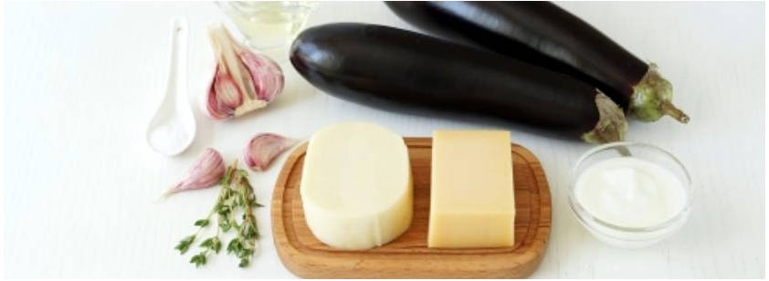 Рулетики из баклажанов с сыром и чесноком в духовке