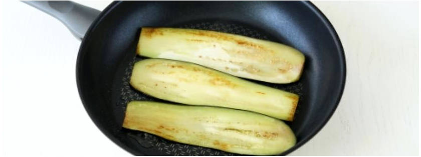 Рулетики из баклажанов с сыром и чесноком в духовке