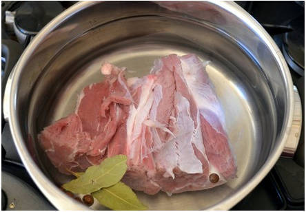 Салат из редьки дайкон с мясом