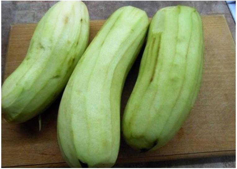 Баклажаны с фаршем на сковороде