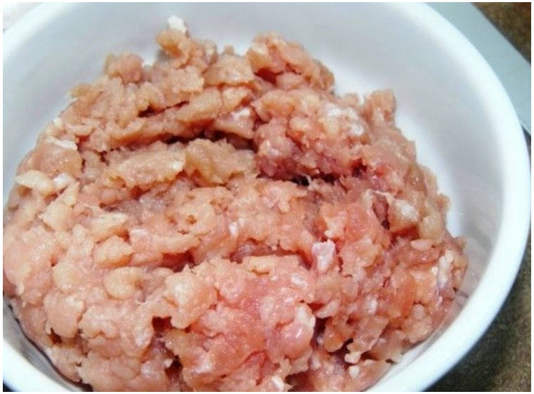 Баклажаны с фаршем на сковороде