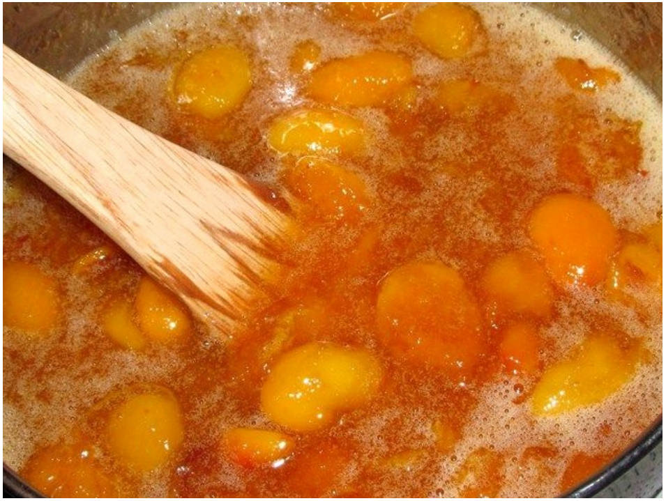 Варенье из урюка без косточек Варенье из урюка без косточек