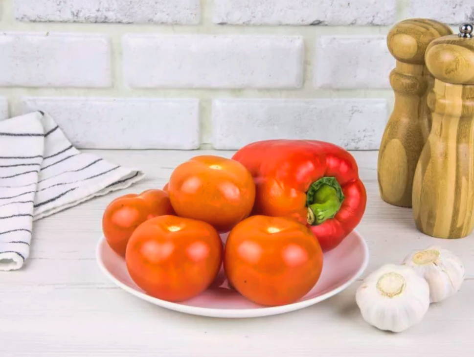 Протертые помидоры с чесноком на зиму