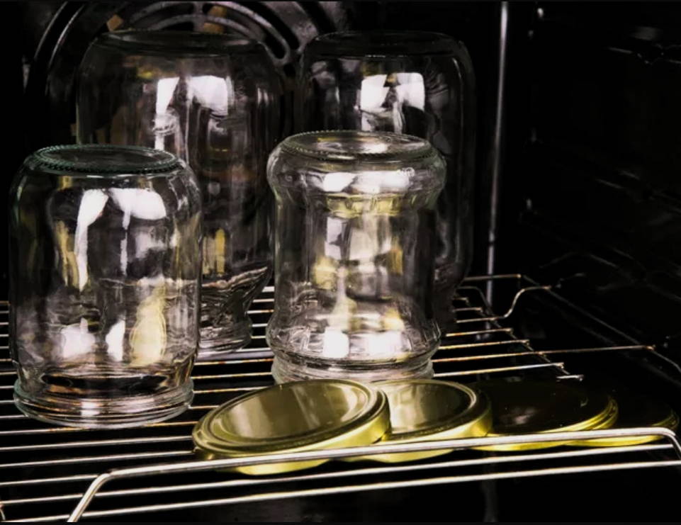 Протертые помидоры с чесноком на зиму