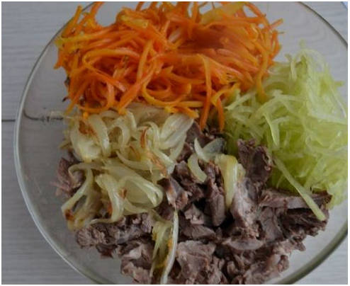 Салат из редьки и говядины