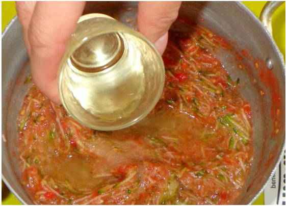 Хреновина с кабачками на зиму