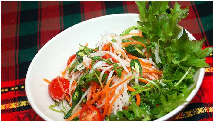 Салат из редьки дайкон