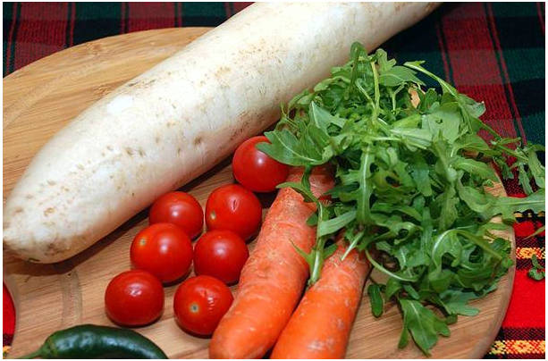 Салат из редьки дайкон