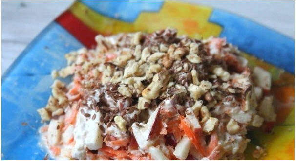 Салат из редьки дайкон с морковью