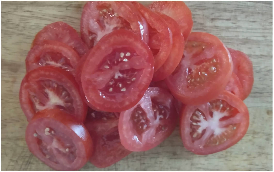 Торт из кабачков с помидорами, чесноком и сыром