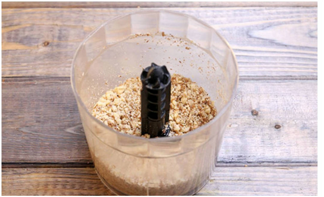 Грузинские рулетики из баклажанов