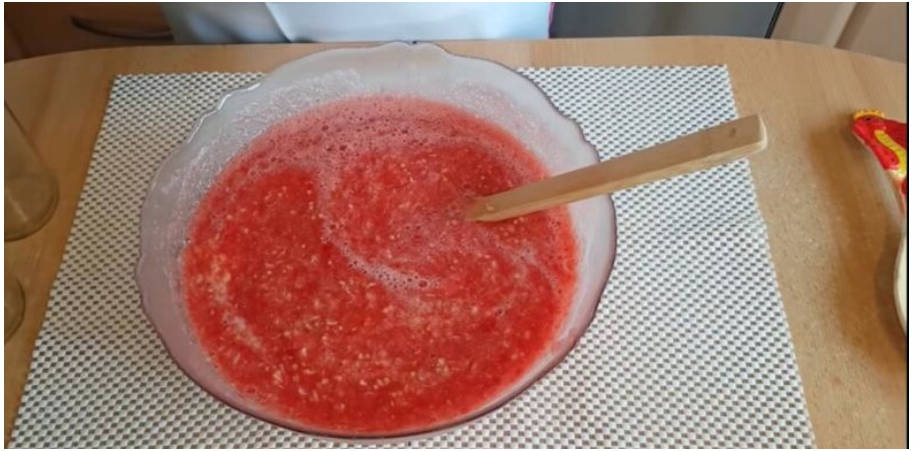 Классическая хреновая закуска без варки на зиму
