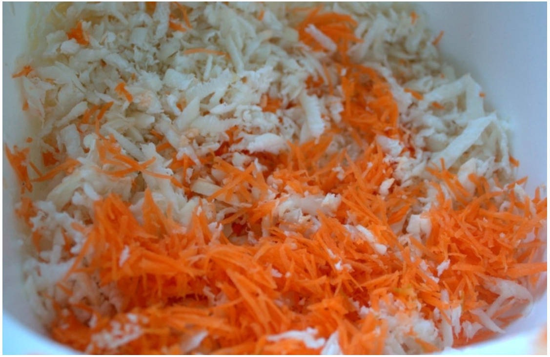 Салат из черной редьки с мясом