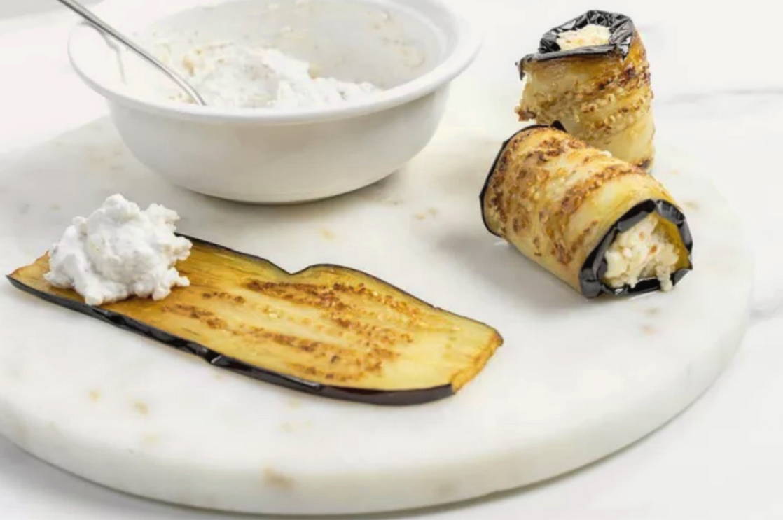 Рулетики из баклажанов с творожным сыром и грецкими орехами по-грузински