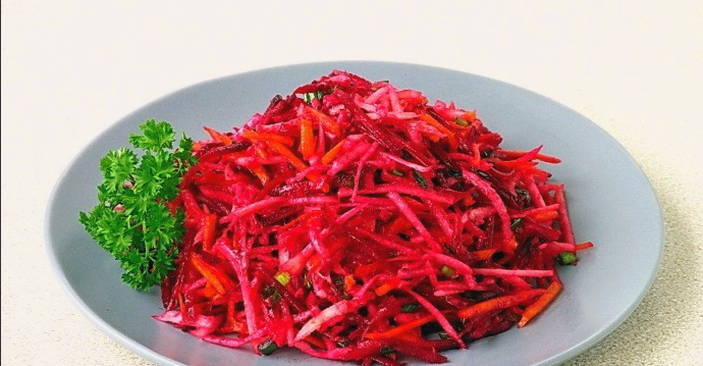 Салат из свеклы и редьки