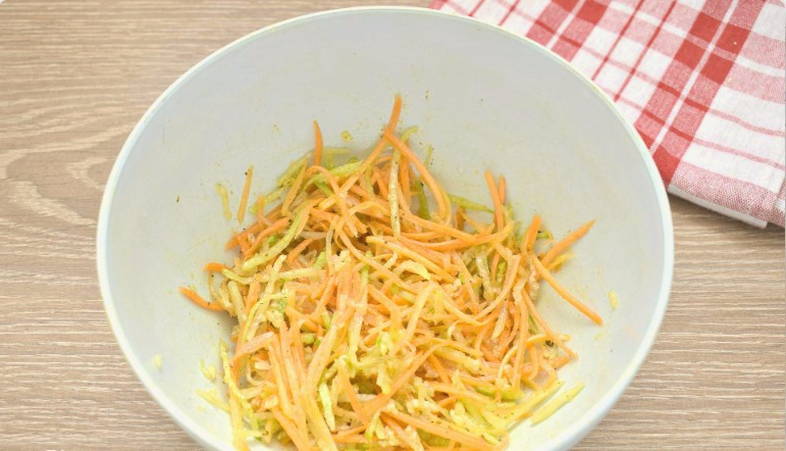 Салат из зеленой редьки по-корейски