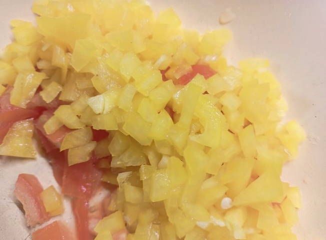 Битые баклажаны с сыром и помидорами в духовке