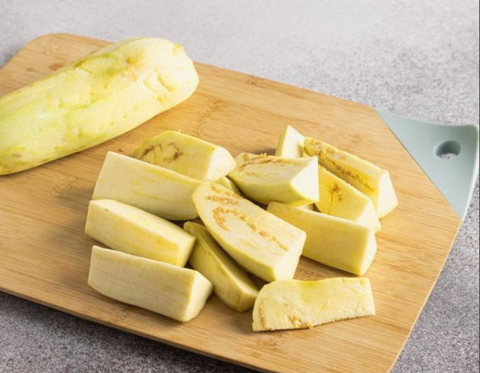 Баклажаны с кинзой и чесноком