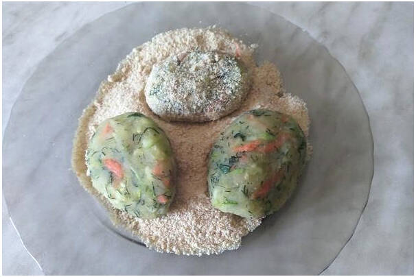 Котлеты из кабачков, картошки и моркови Котлеты из кабачков, картошки и моркови